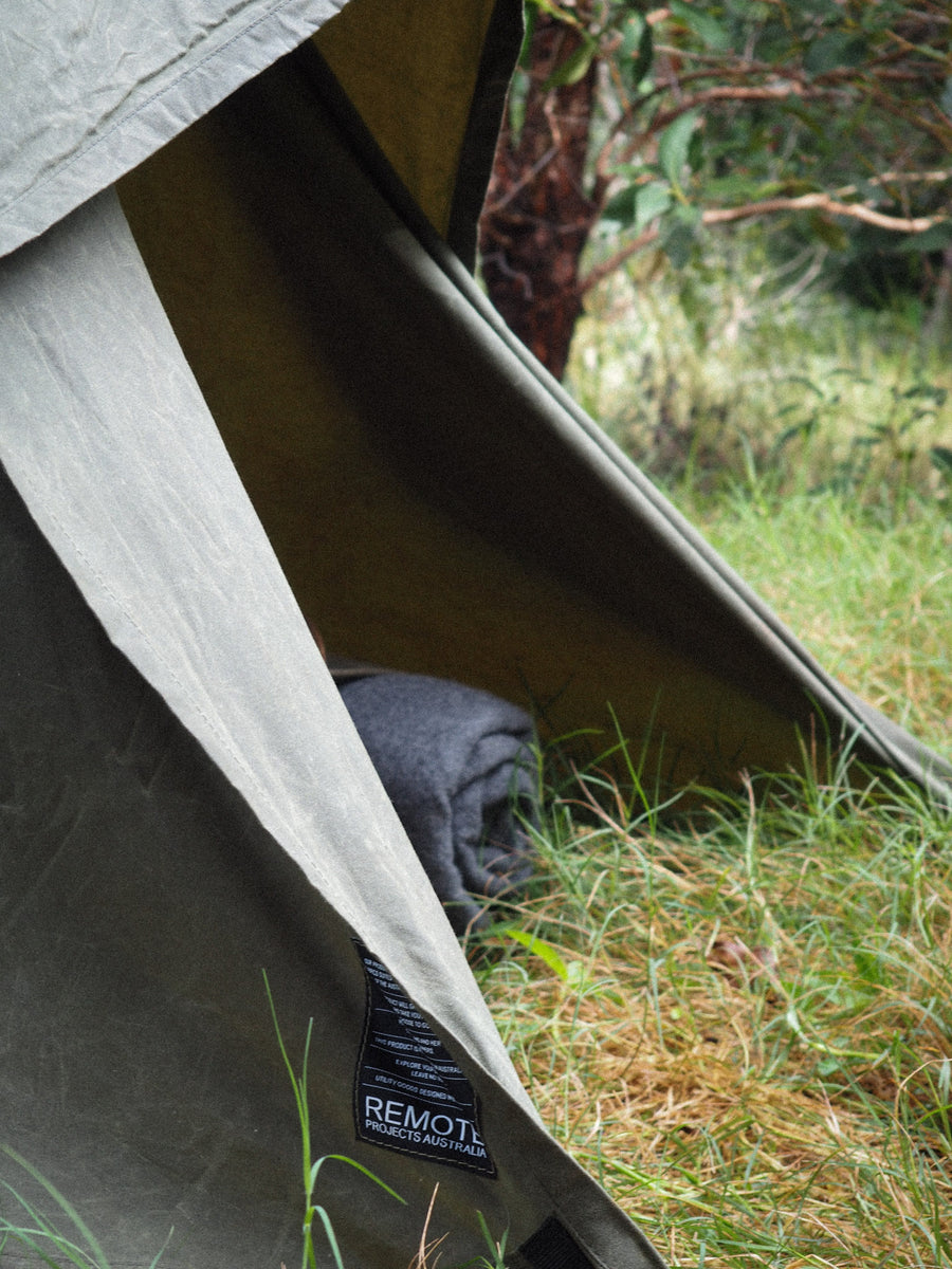 OILSKIN TARP SHELTER 2.5M X 2.5M